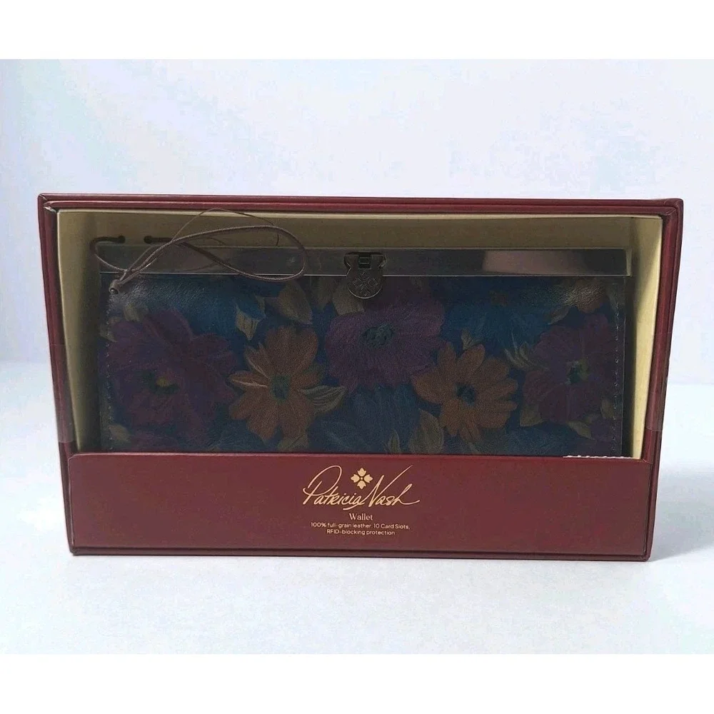 Patricia Nash Cauchy Peruvian Painting Floral Leather Clutch Wallet Metal Frame